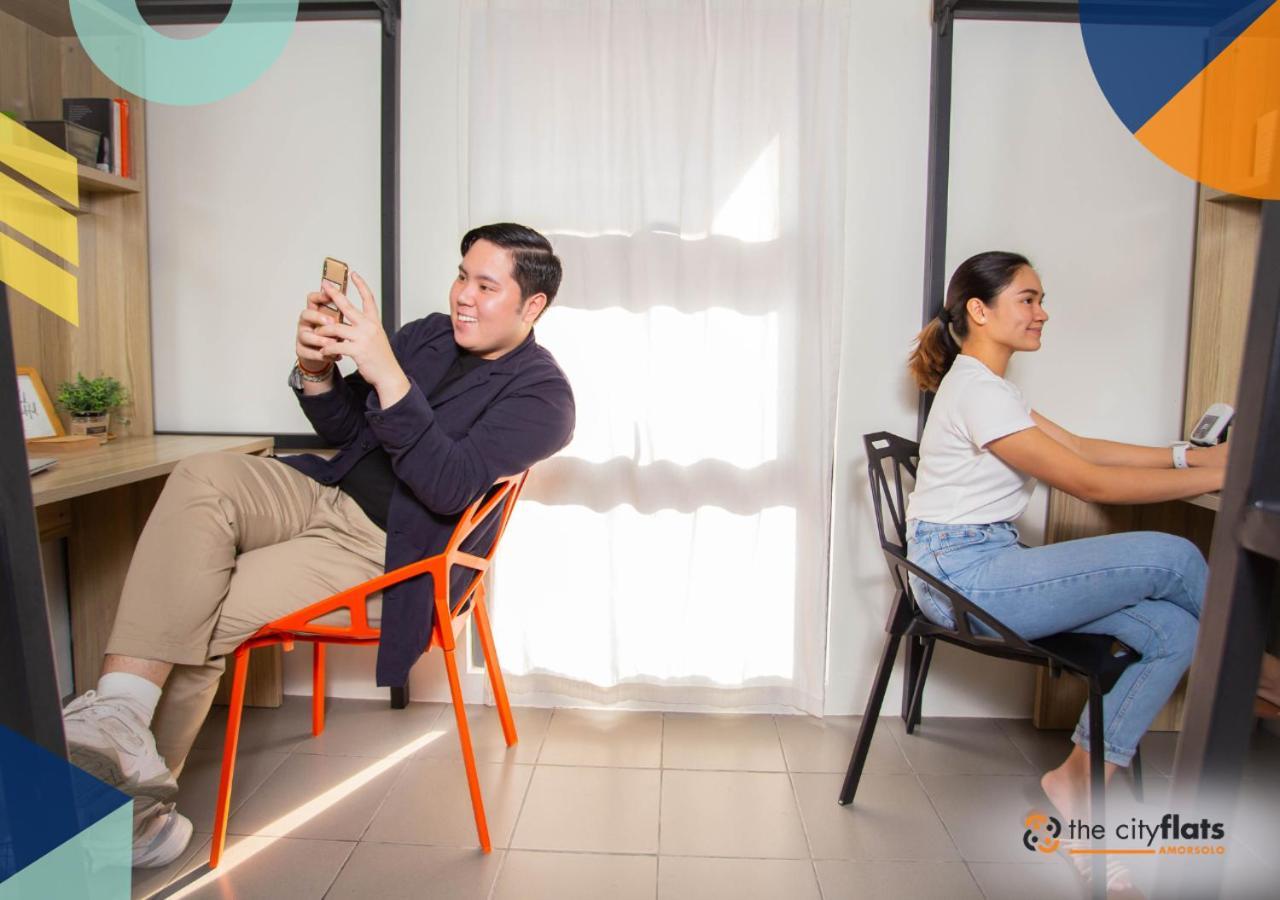The City Flats Amorsolo Makati City Ngoại thất bức ảnh