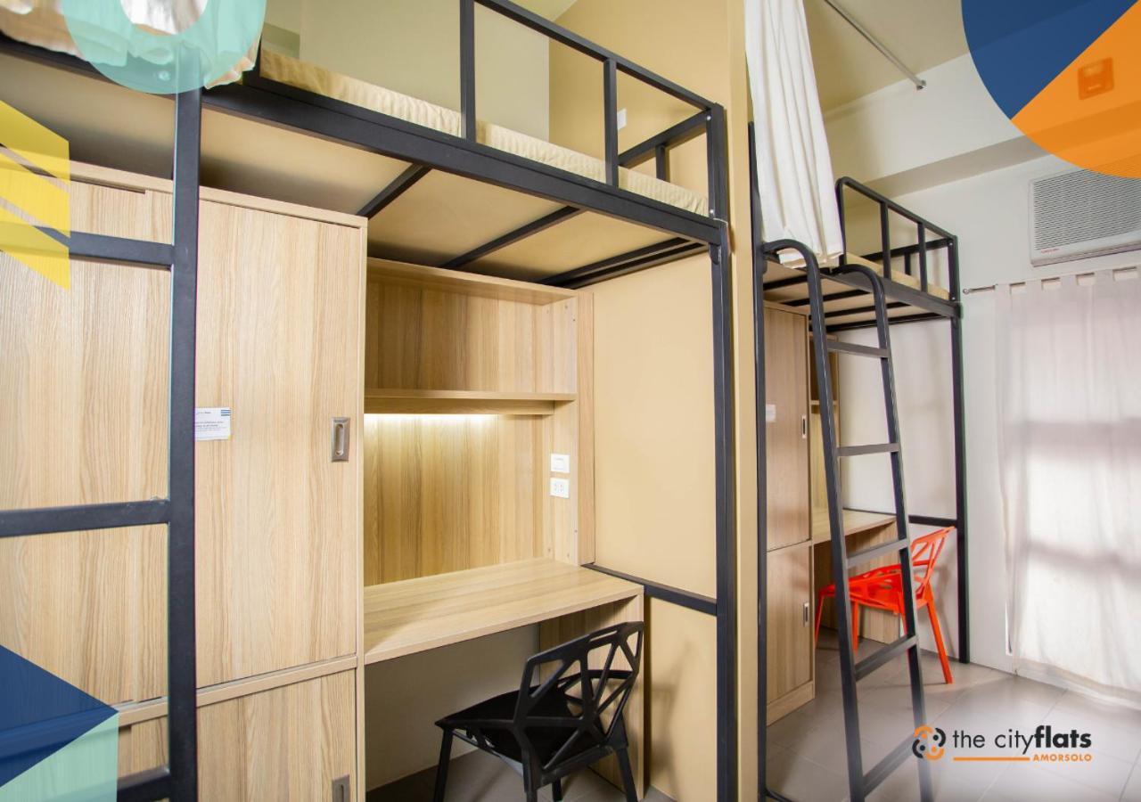 The City Flats Amorsolo Makati City Ngoại thất bức ảnh